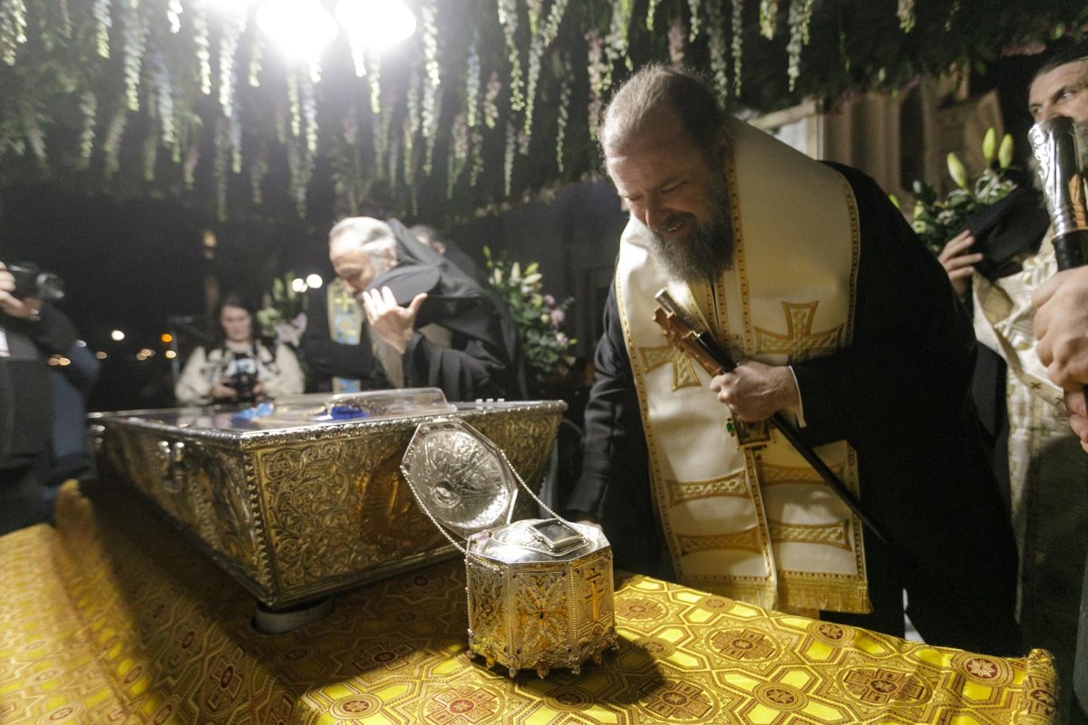 Sfânta Parascheva și Sfântul Grigorie Palama, purtați în rugăciune pe „Calea Sfinților” 344377