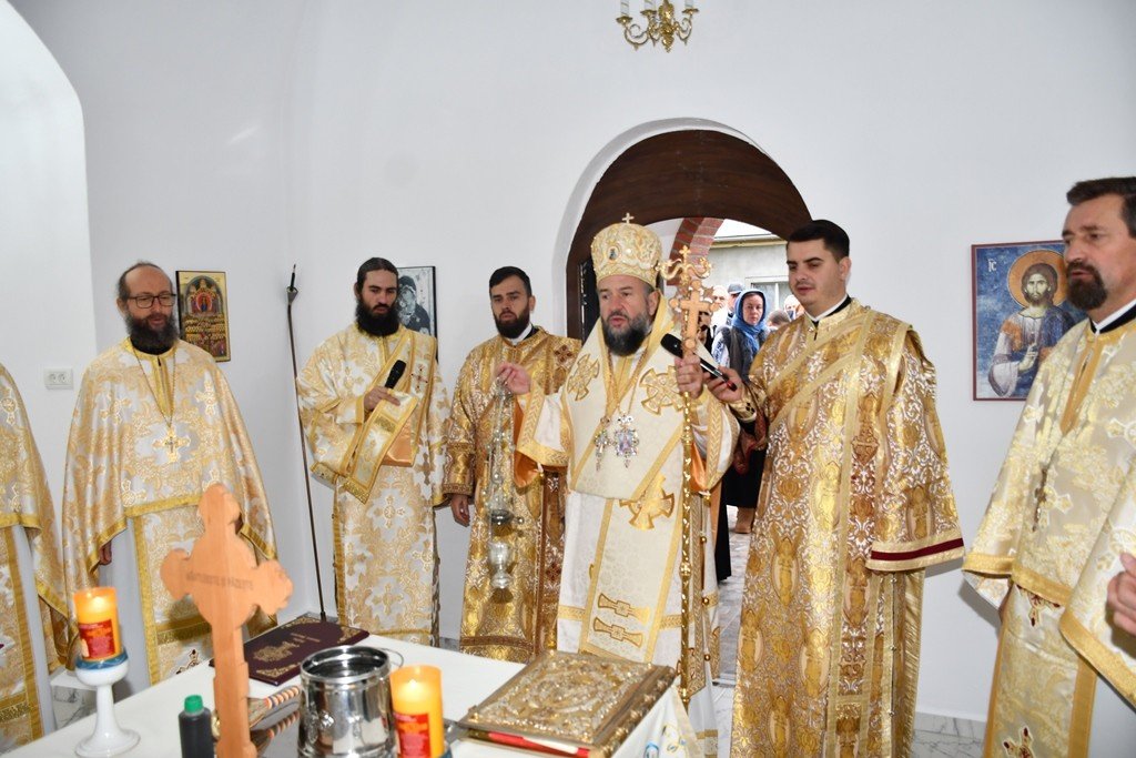 Binecuvântare pentru obștea Schitului Nicolinț 344392