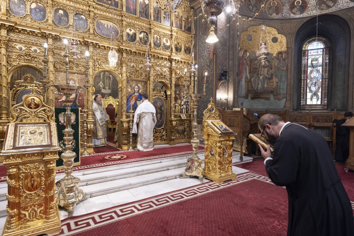 Hirotonie la Catedrala Patriarhală din București 344552