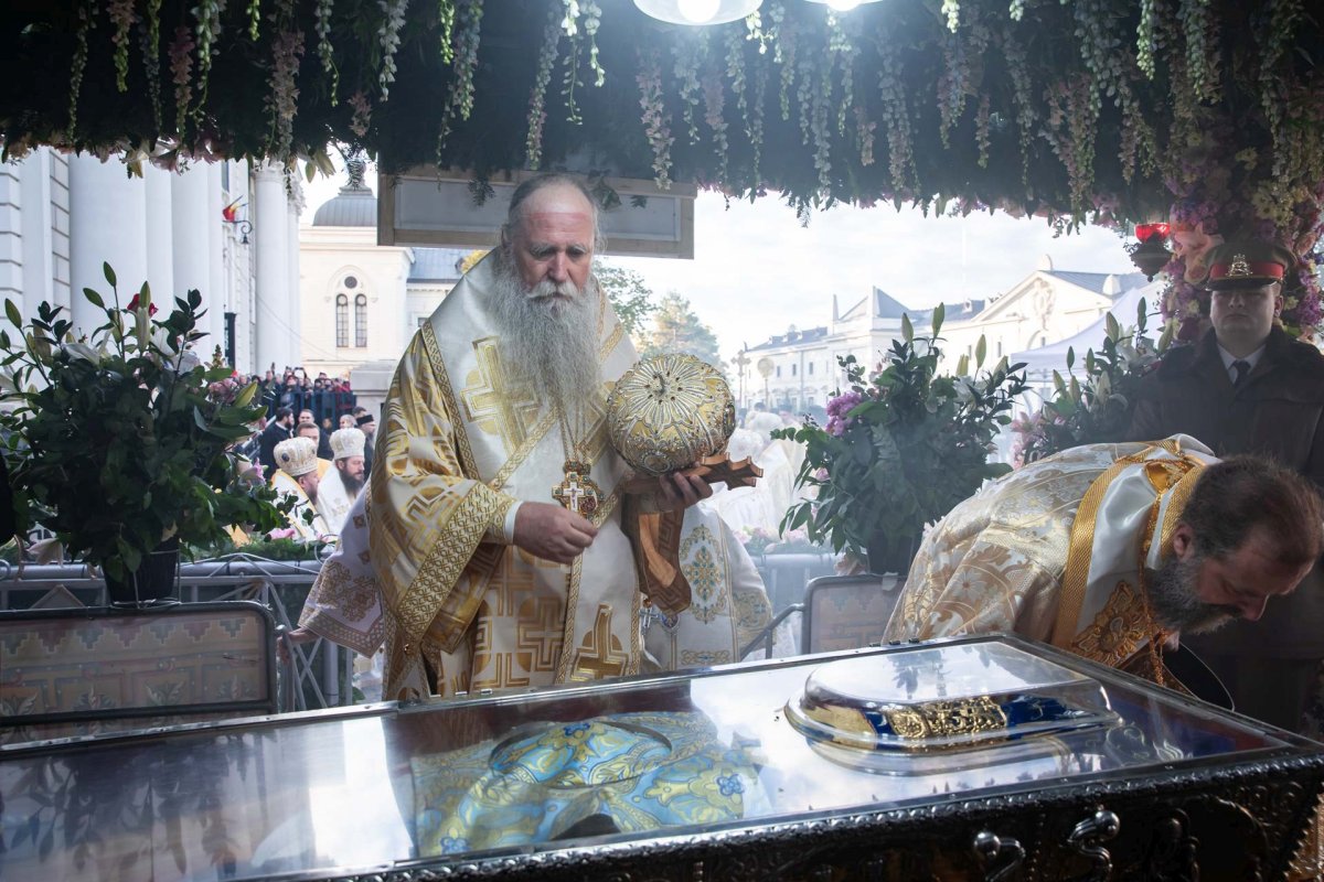 Peste 30.000 de suflete unite în rugăciune în capitala Moldovei 344490