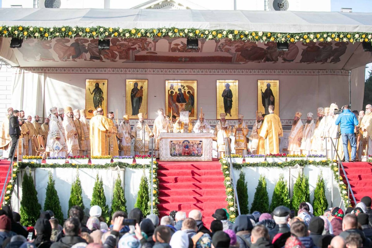 Peste 30.000 de suflete unite în rugăciune în capitala Moldovei 344503