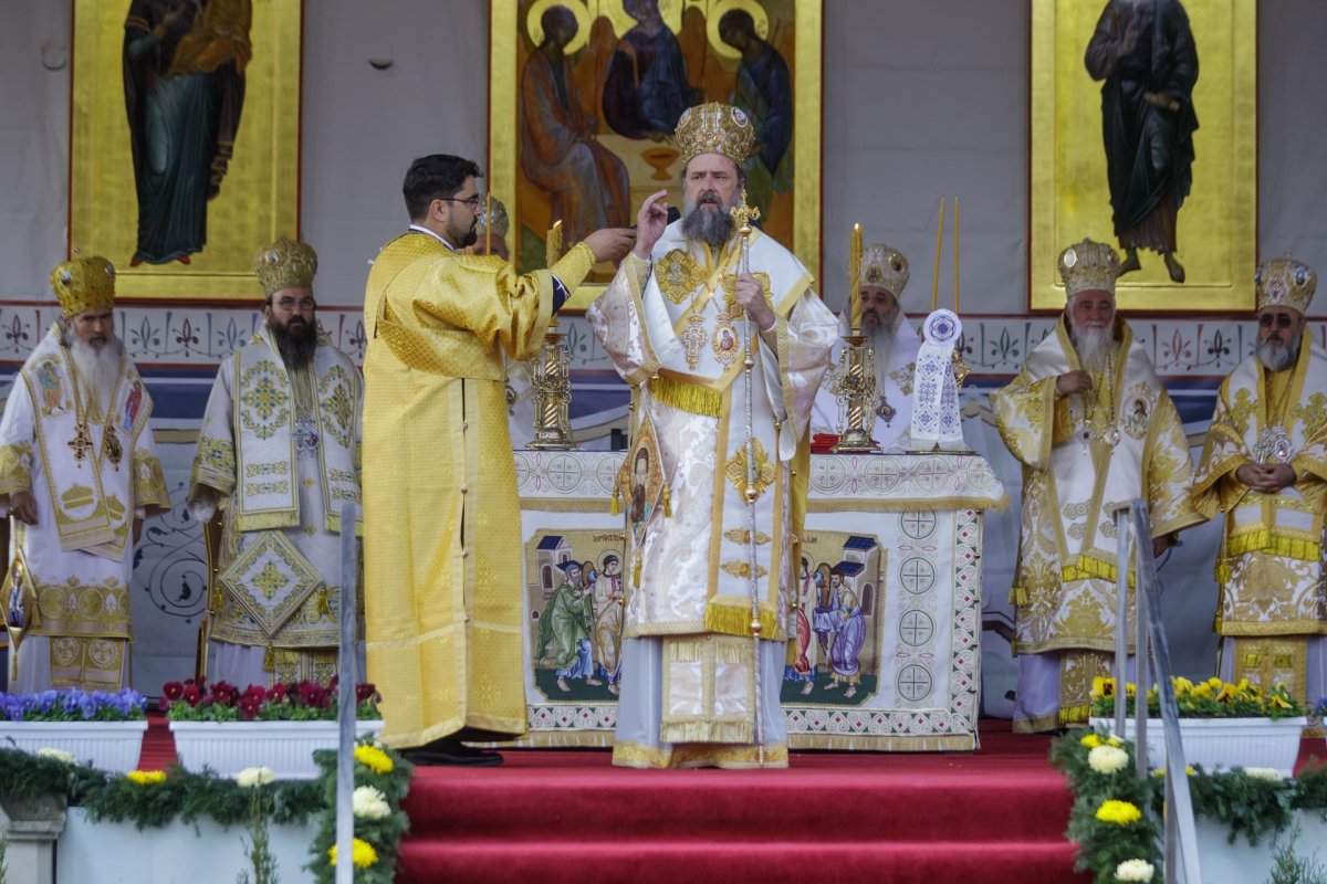 Peste 30.000 de suflete unite în rugăciune în capitala Moldovei 344518