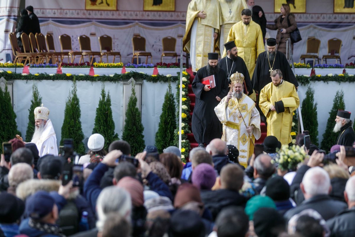 Peste 30.000 de suflete unite în rugăciune în capitala Moldovei 344520