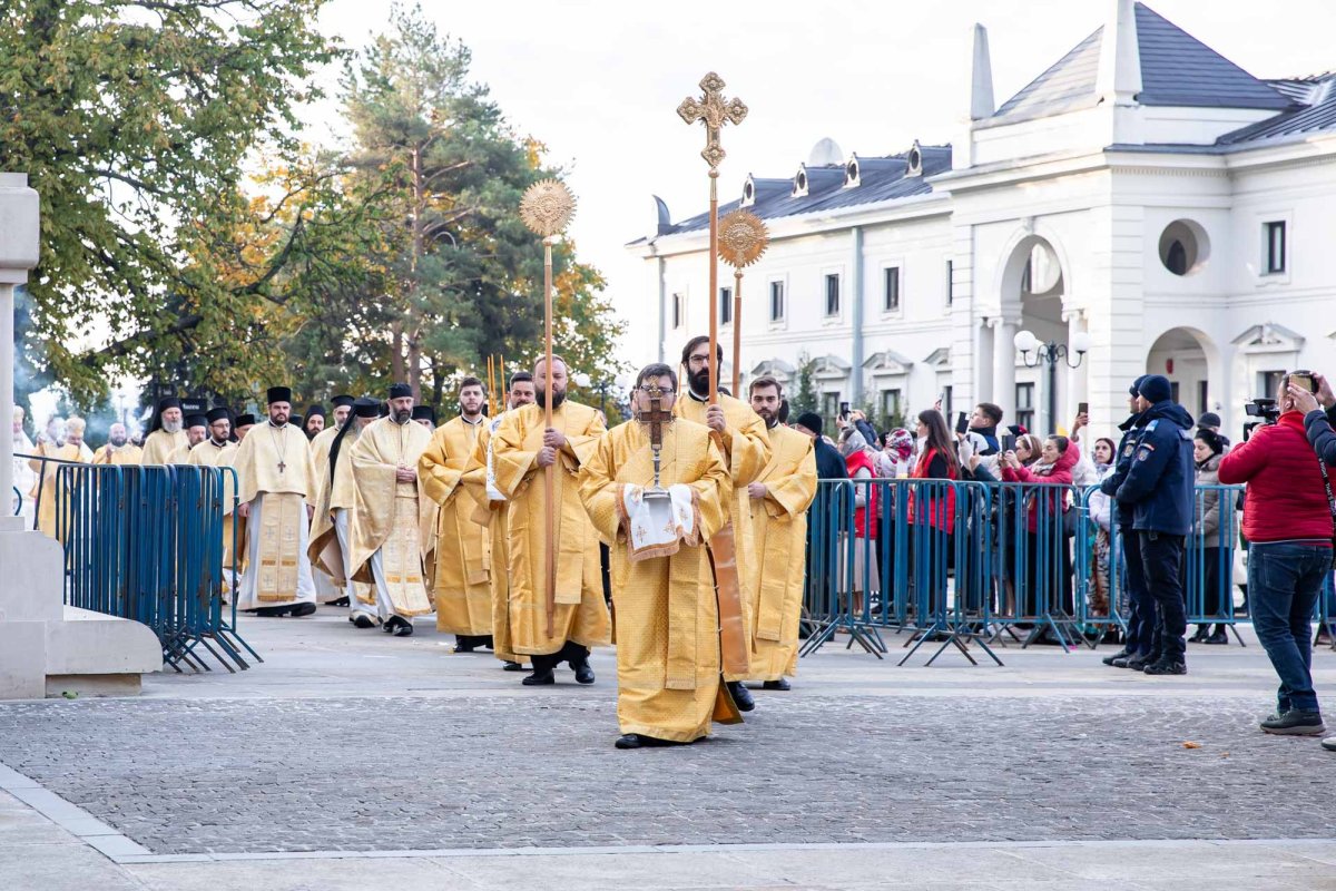 Peste 30.000 de suflete unite în rugăciune în capitala Moldovei 344621