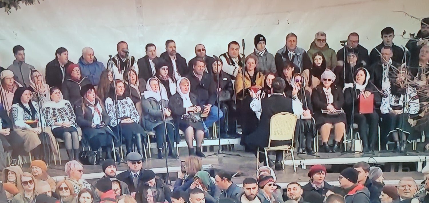 Cântarea liturgică tradiţională la hramurile Catedralei Mitropolitane din Iaşi 344629