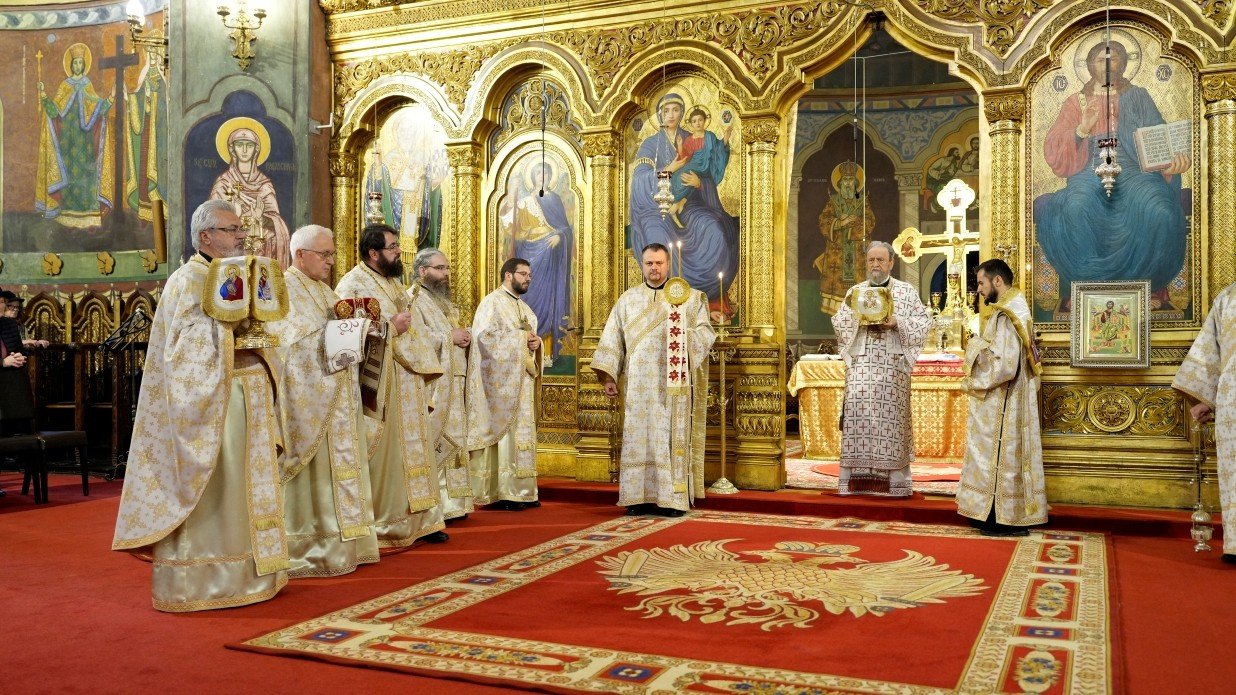 Sfânta Cuvioasă Parascheva cinstită la Catedrala Mitropolitană din Sibiu 344641