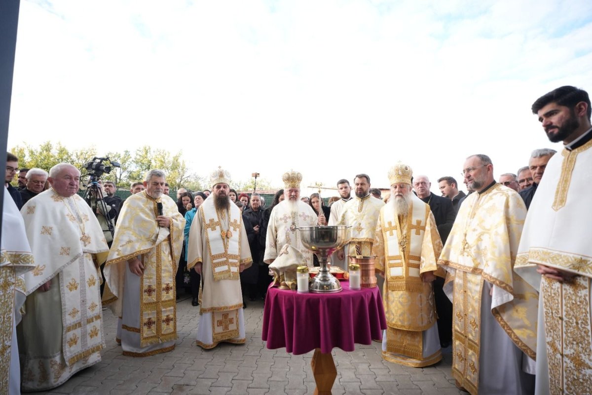 Sfințirea și inaugurarea Centrului de îngrijiri paliative pediatrice „Sfântul Hristofor” din Sânnicoară 344888