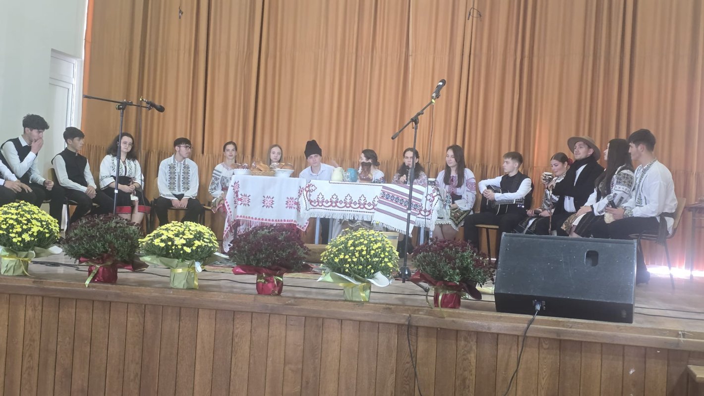 „Zilele Sadoveanu” la Vânători‑Neamț 344987