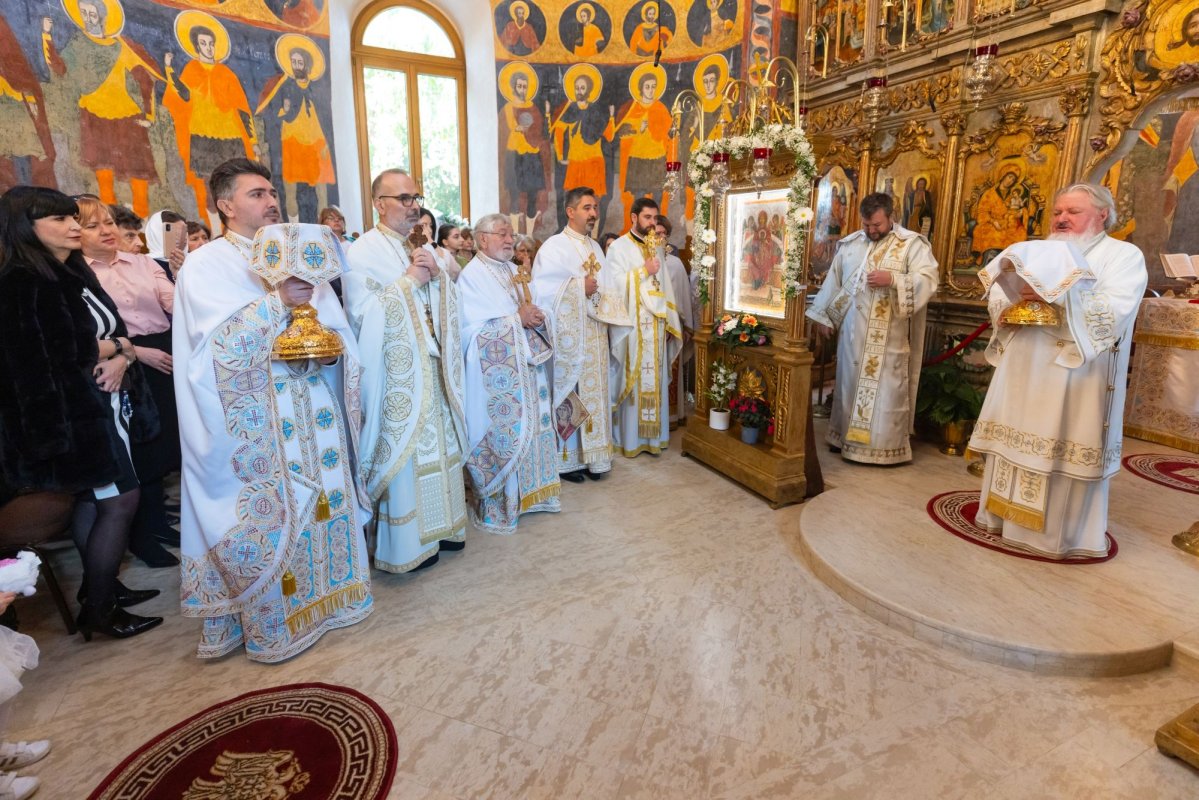 Harul preoției  pentru un ostenitor din Administrația Patriarhală  345096