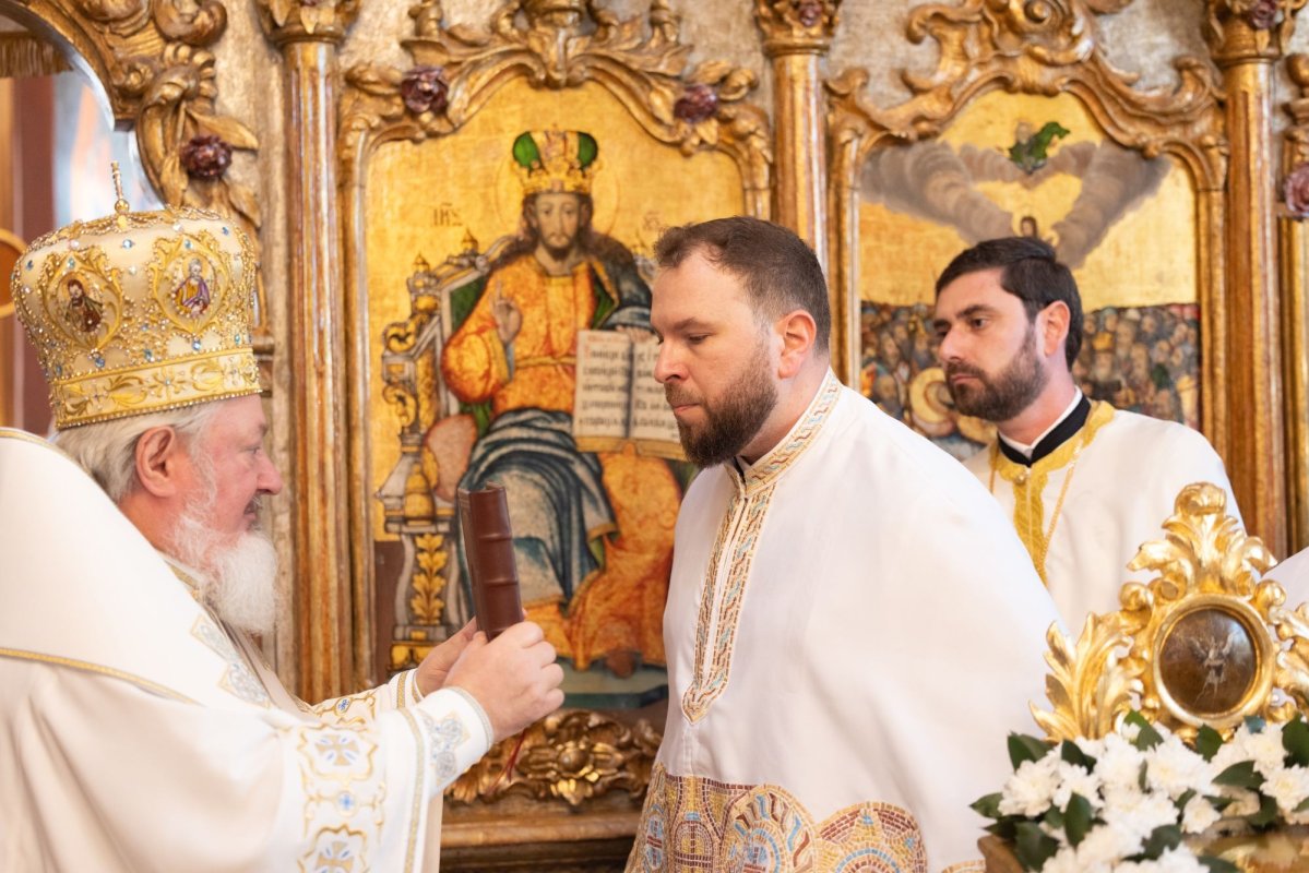 Harul preoției  pentru un ostenitor din Administrația Patriarhală  345106