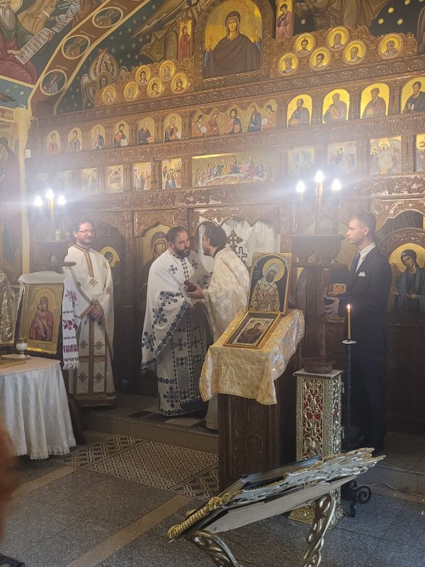 Binecuvântare pentru comunitatea ucraineană din București 345262