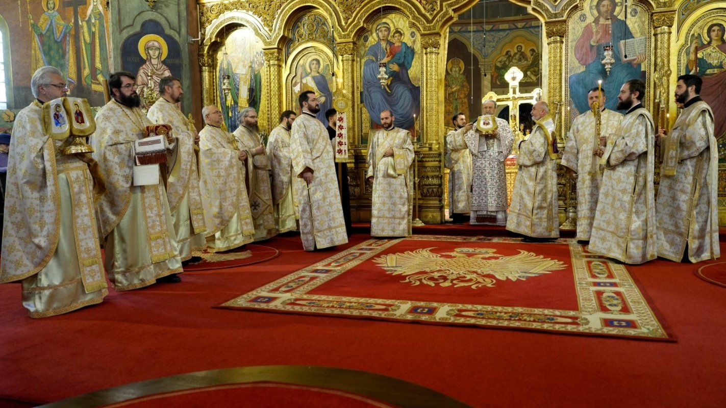 Duminica a 20-a după Rusalii la Catedrala Mitropolitană din Sibiu 345226
