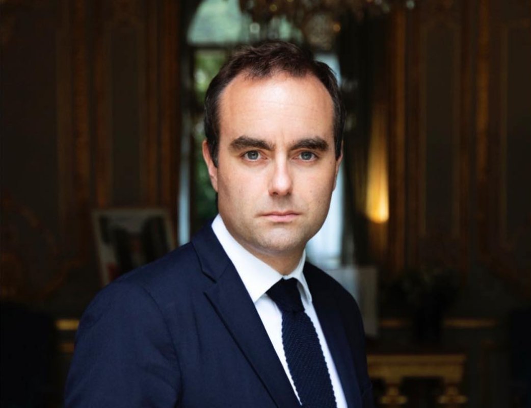 Franța depășește blocajul politic 345181