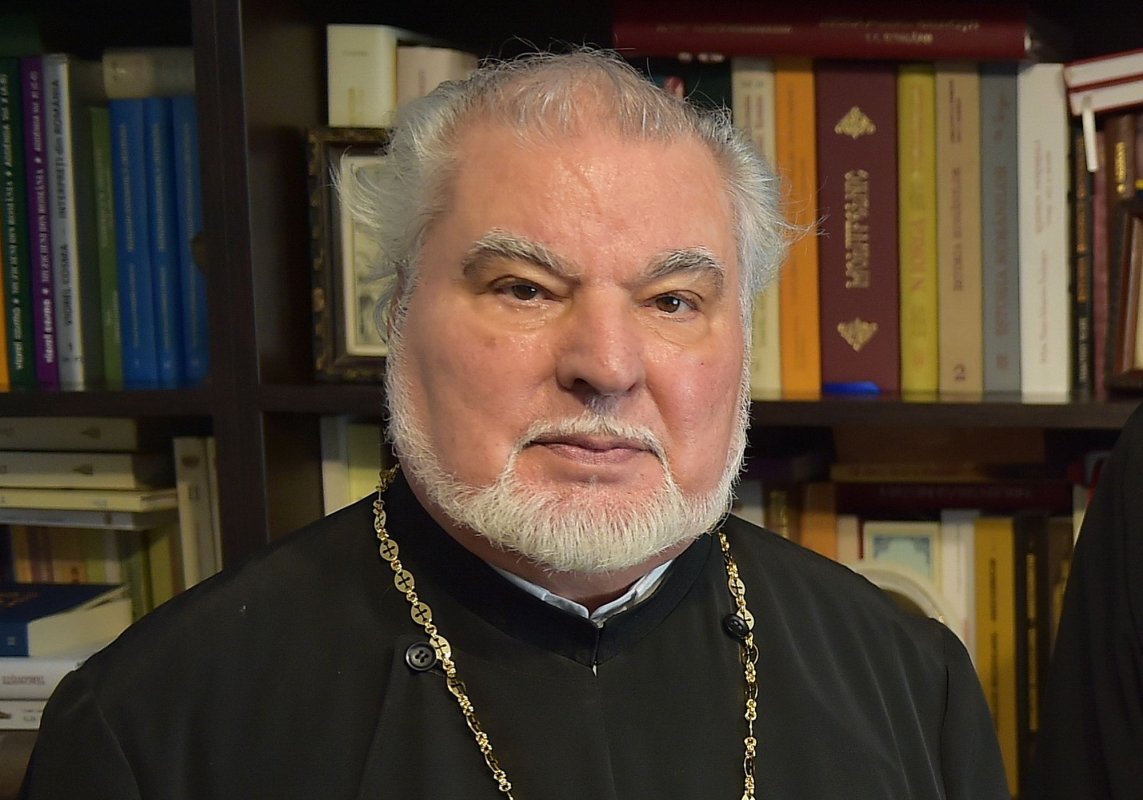 Părintele profesor Nicu Moldoveanu la împlinirea venerabilei vârste de 85 de ani 345122