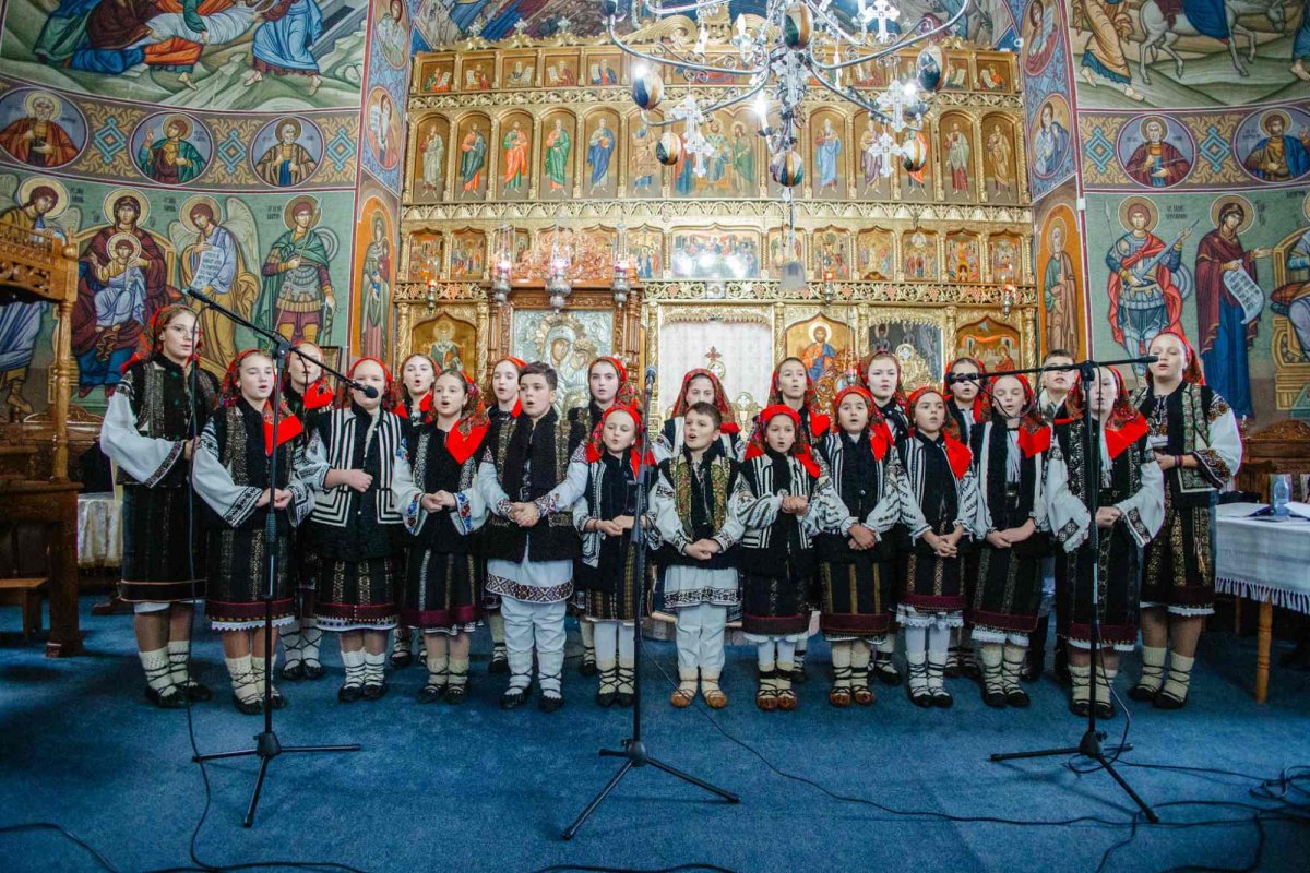 Peste 300 de copii la Concursul de pricesne  și cântece patriotice „Pentru Tine, Doamne!” 345234