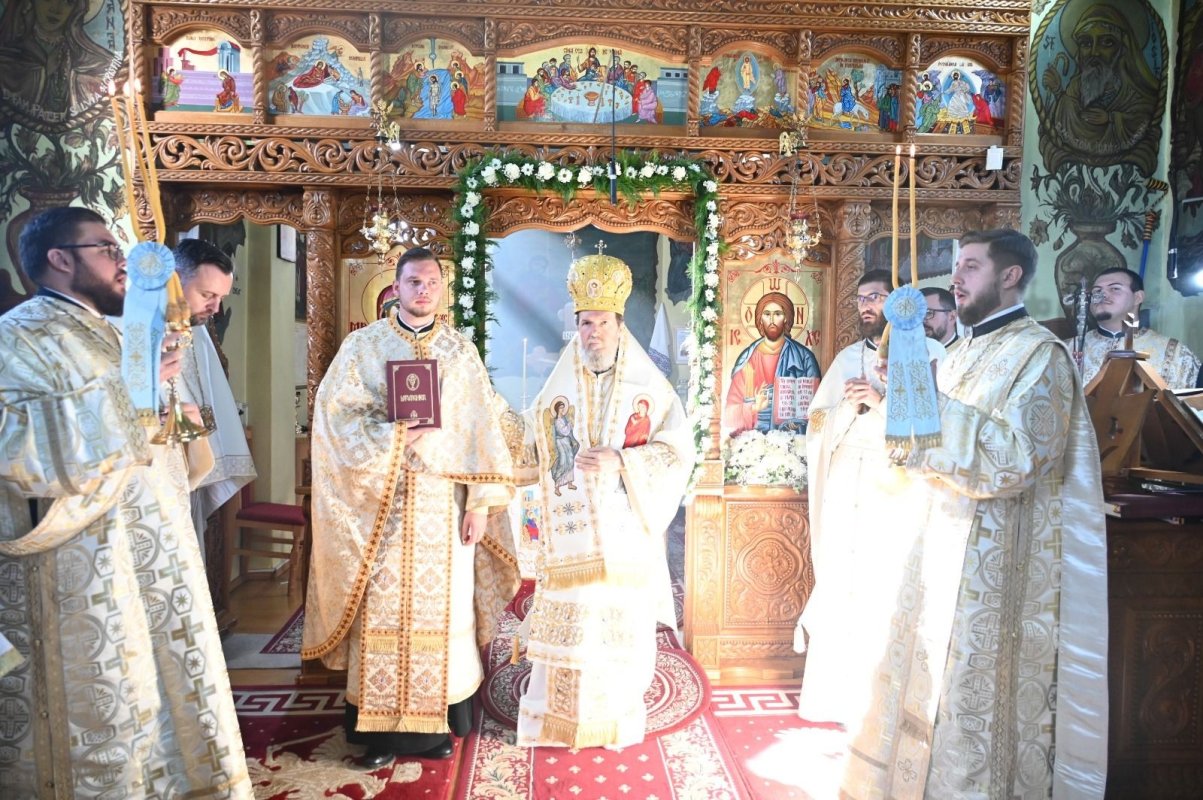 Sărbătoare în Parohia Cărănzel, Protopopiatul Tinca 345295