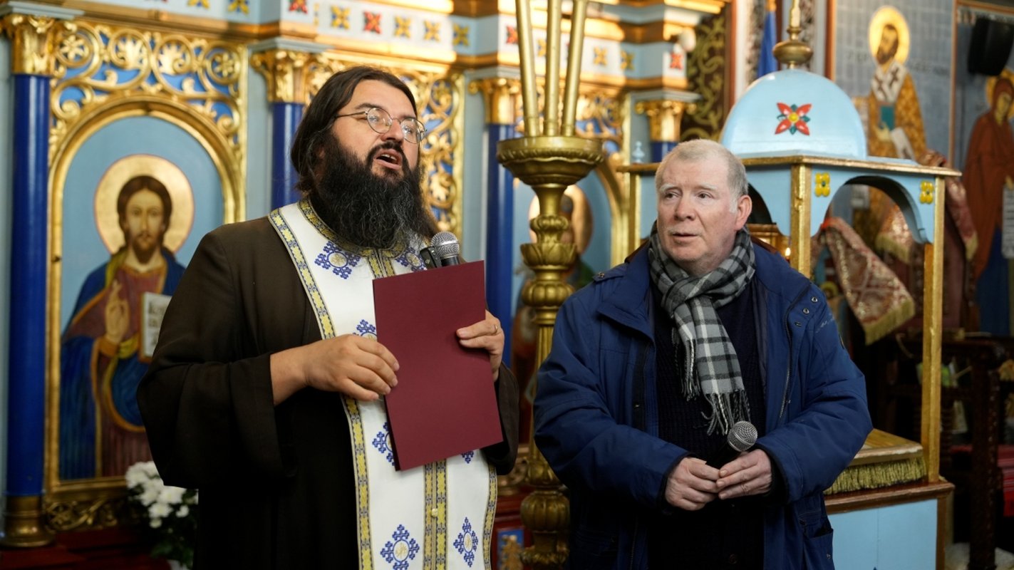 Icoana-relicvar a Sfântului Dumitru Stăniloae a ajuns la Vlădeni 345767