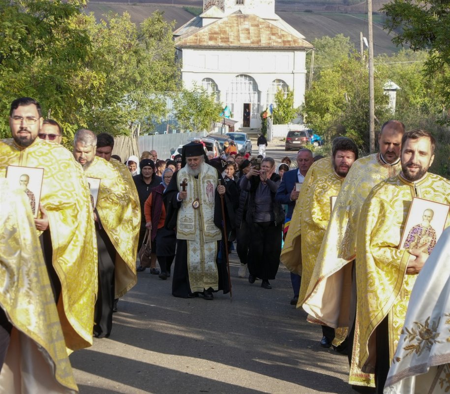 Popasuri de rugăciune la biserici din județul Galați 345636