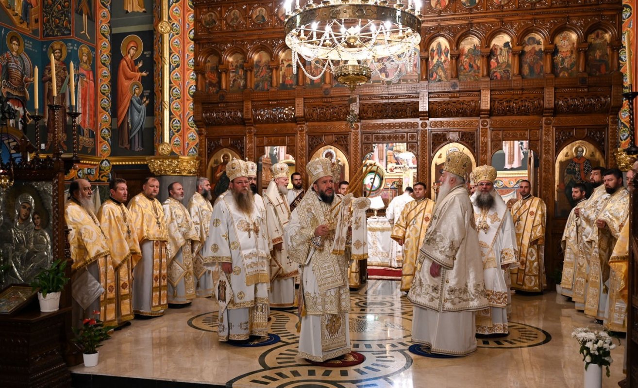 Slujbă de pomenire a Episcopului Gurie Georgiu la patru ani de la trecerea la cele veșnice 345656