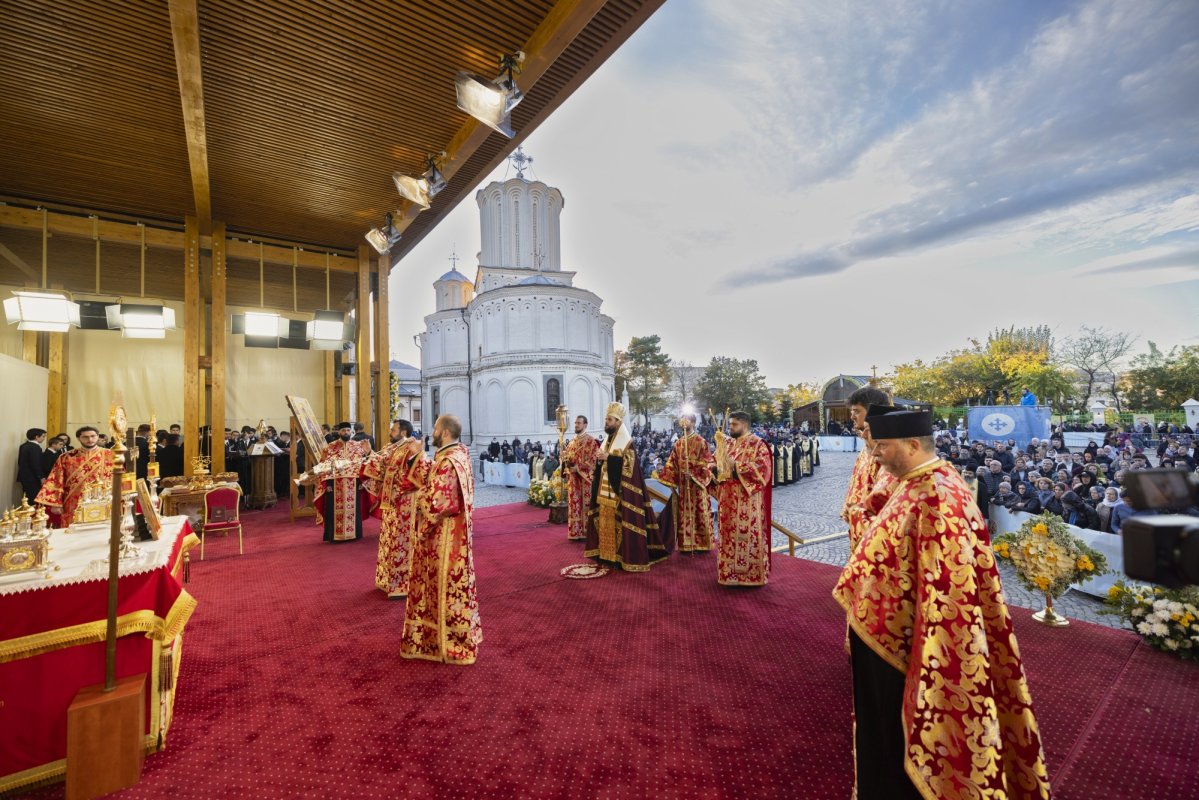 Lauda de seară adusă Sfântului Mucenic Dimitrie pe Colina Bucuriei 345820