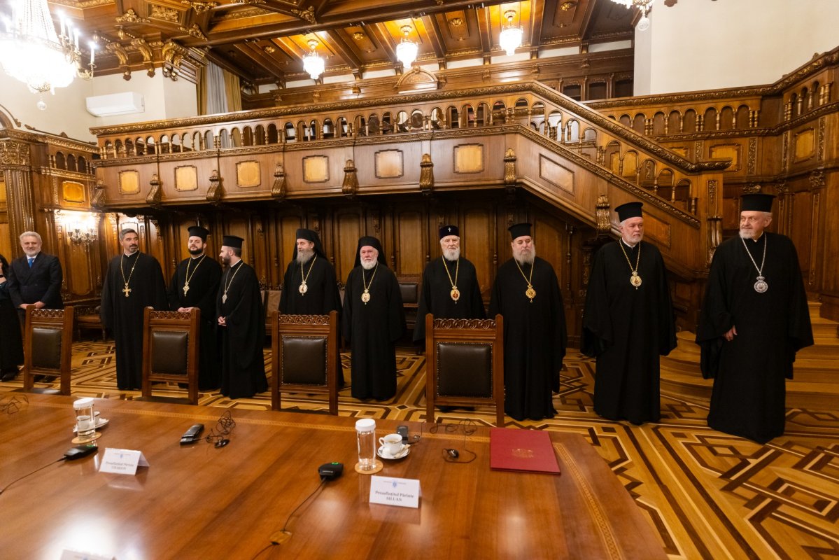 Decorații naționale pentru Patriarhul Ecumenic și Patriarhia Română 346156