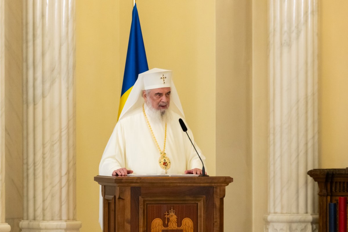 Decorații naționale pentru Patriarhul Ecumenic și Patriarhia Română 346166