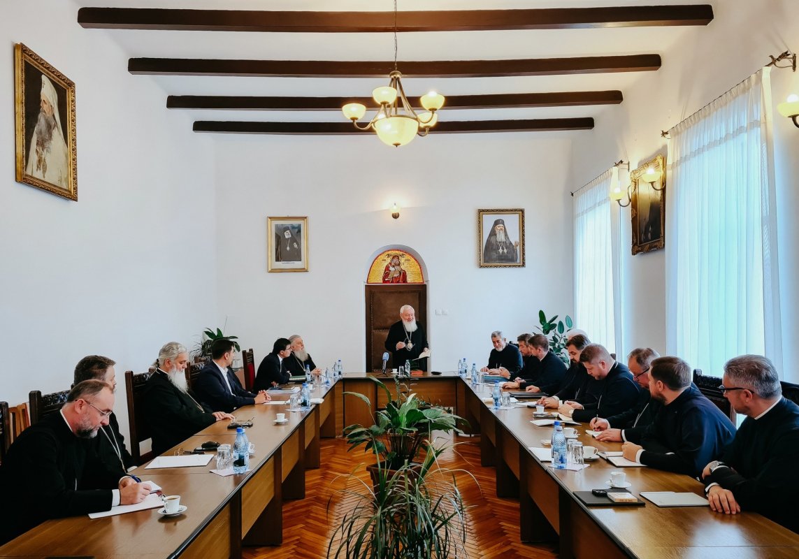 Ședință semestrială de toamnă a Permanenței Consiliului eparhial în Arhiepiscopia Clujului 346261