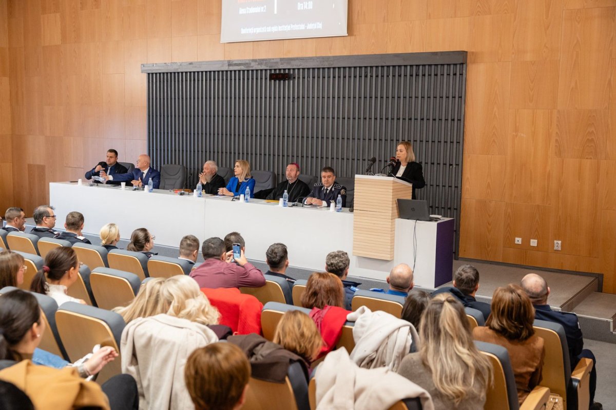 Mesaj comun al comunităţii clujene împotriva oricărei forme de violență 346294