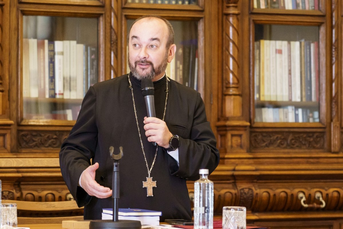 Dublă sărbătoare academică și duhovnicească la Iași 346595