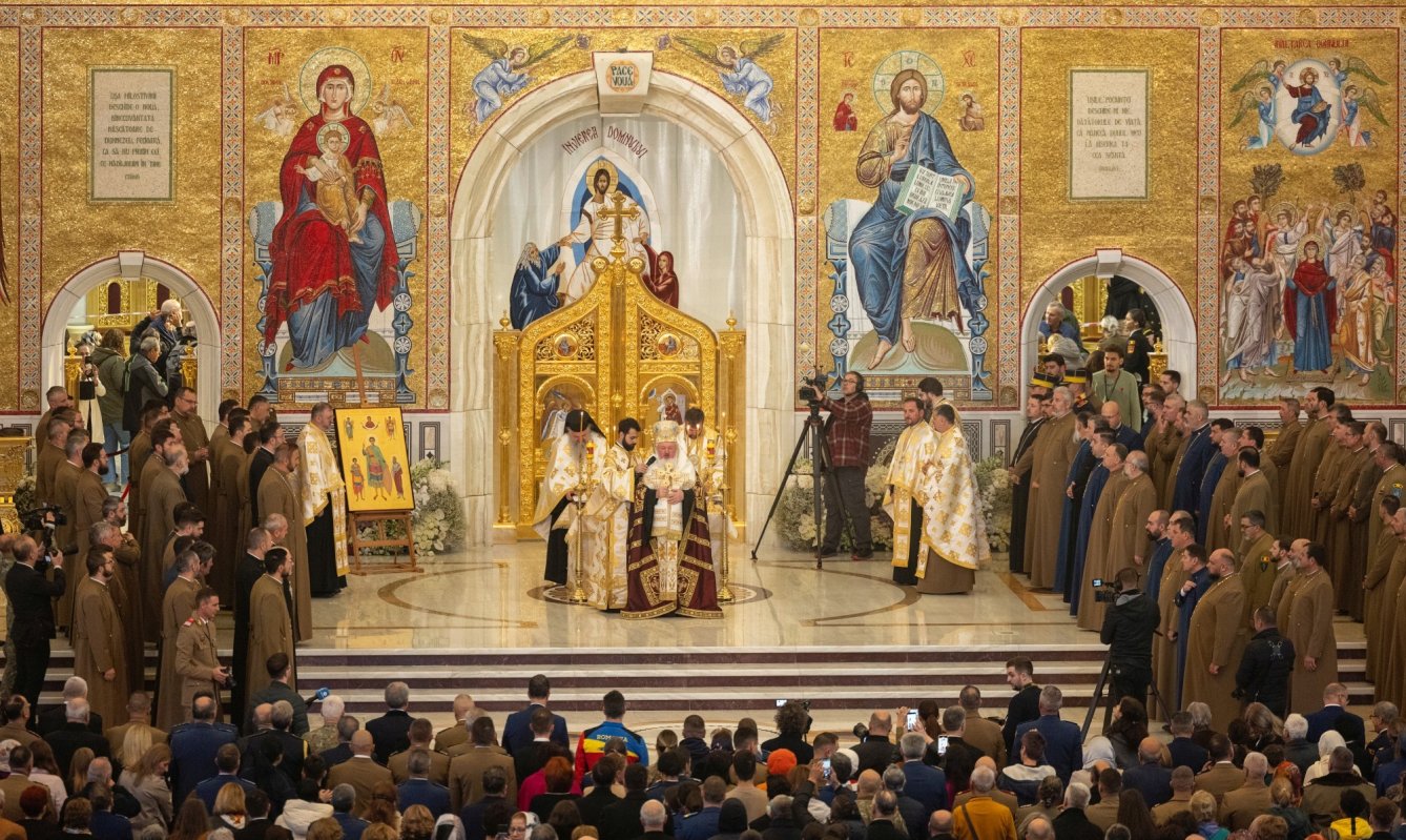 Ziua clerului militar la Catedrala Națională din București 346568