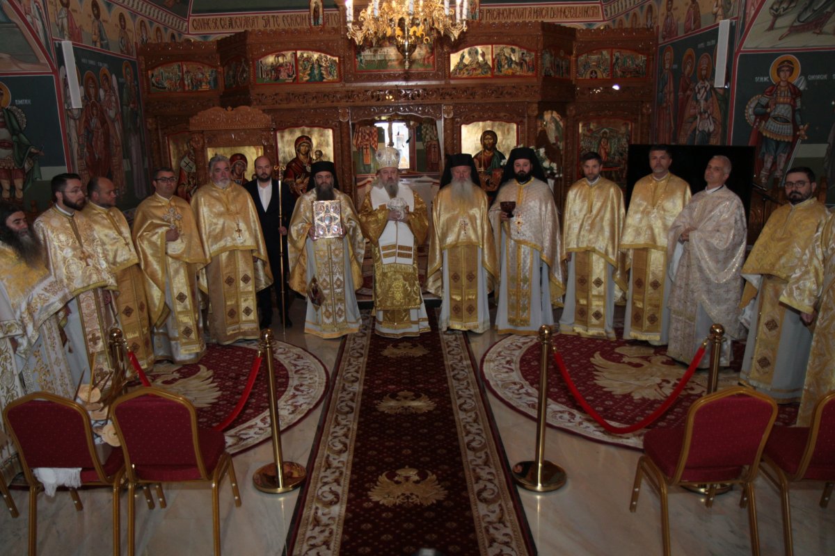 O nouă biserică prahoveană a fost sfințită 346748