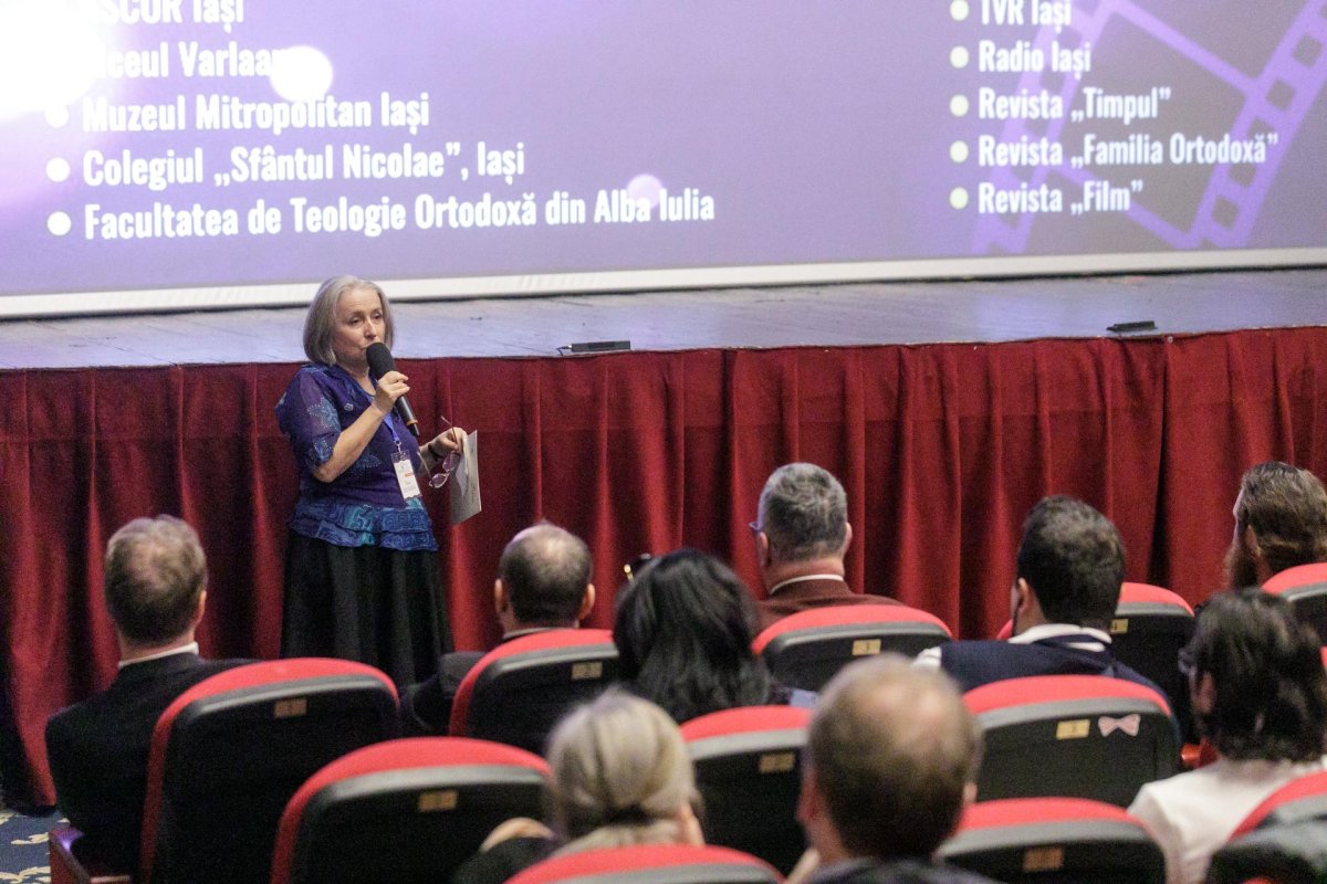 A început cea de‑a doua ediție a Festivalului de film creștin „Quo Vadis” 346892