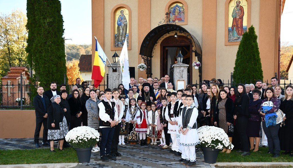 140 de ani de la ridicarea bisericii din Parohia Borlova 346955