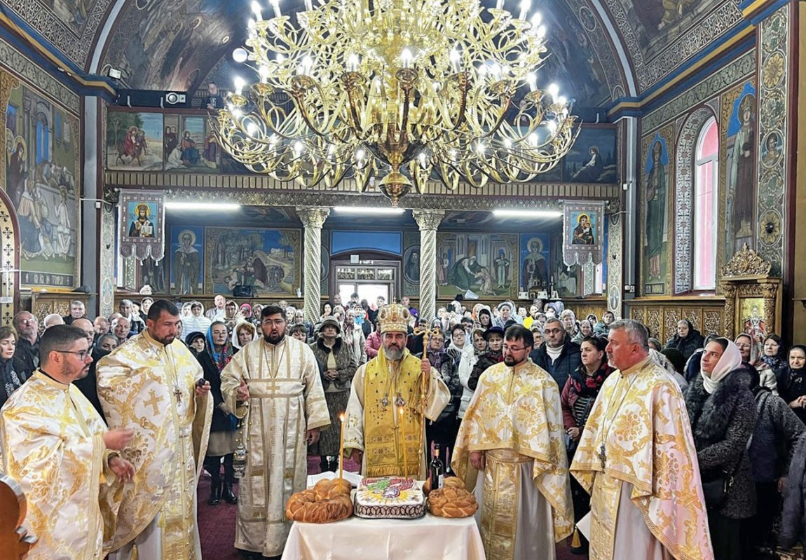 Binecuvântare la Biserica „Sfântul Ierarh Nicolae” din Vulcan 346939