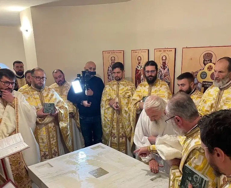 Sfințirea bisericii românilor din Schwabach-Roth, Germania 346947