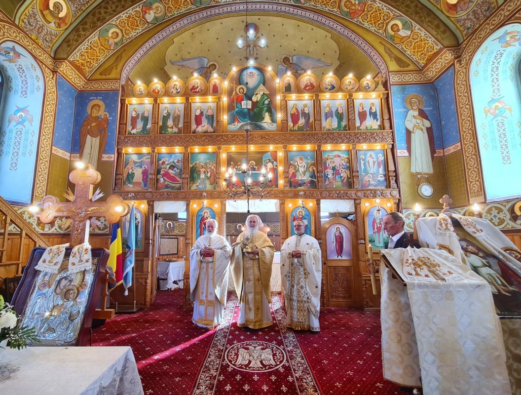 Sărbătoarea comunităţii Buduș 346990