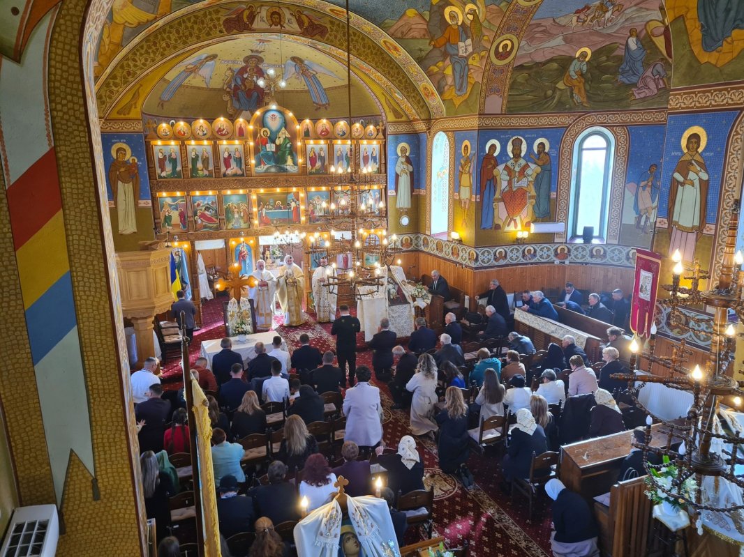 Sărbătoarea comunităţii Buduș 346993