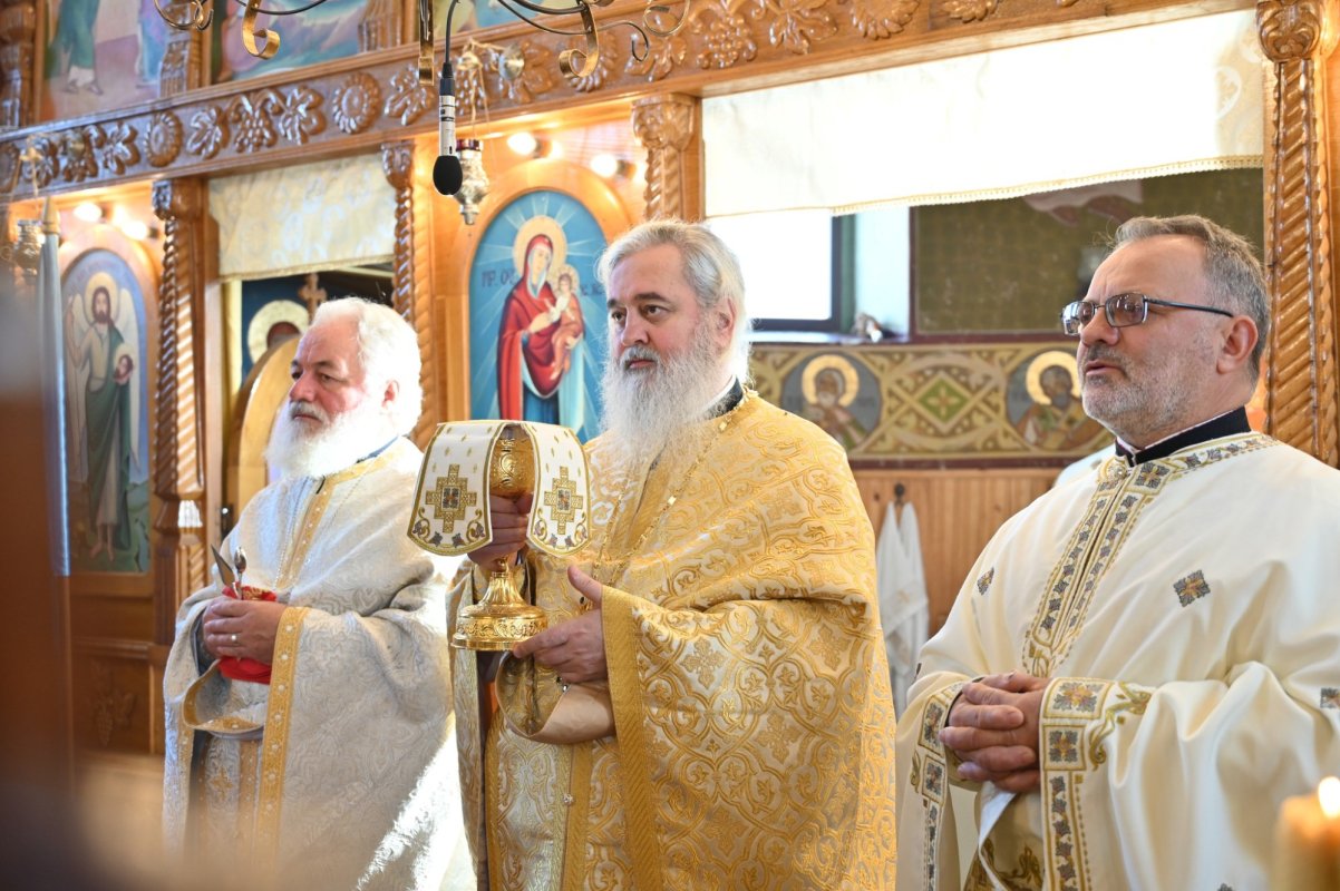 Sărbătoarea comunităţii Buduș 346994