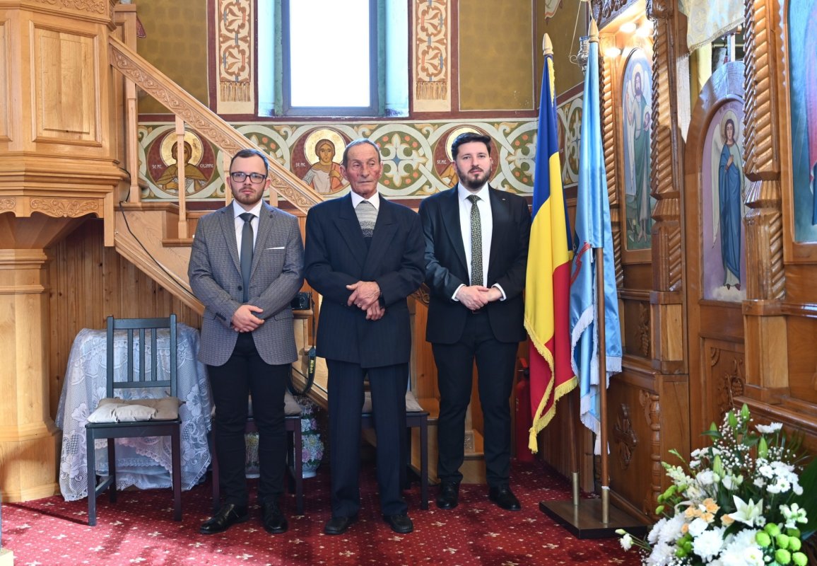 Sărbătoarea comunităţii Buduș 346995