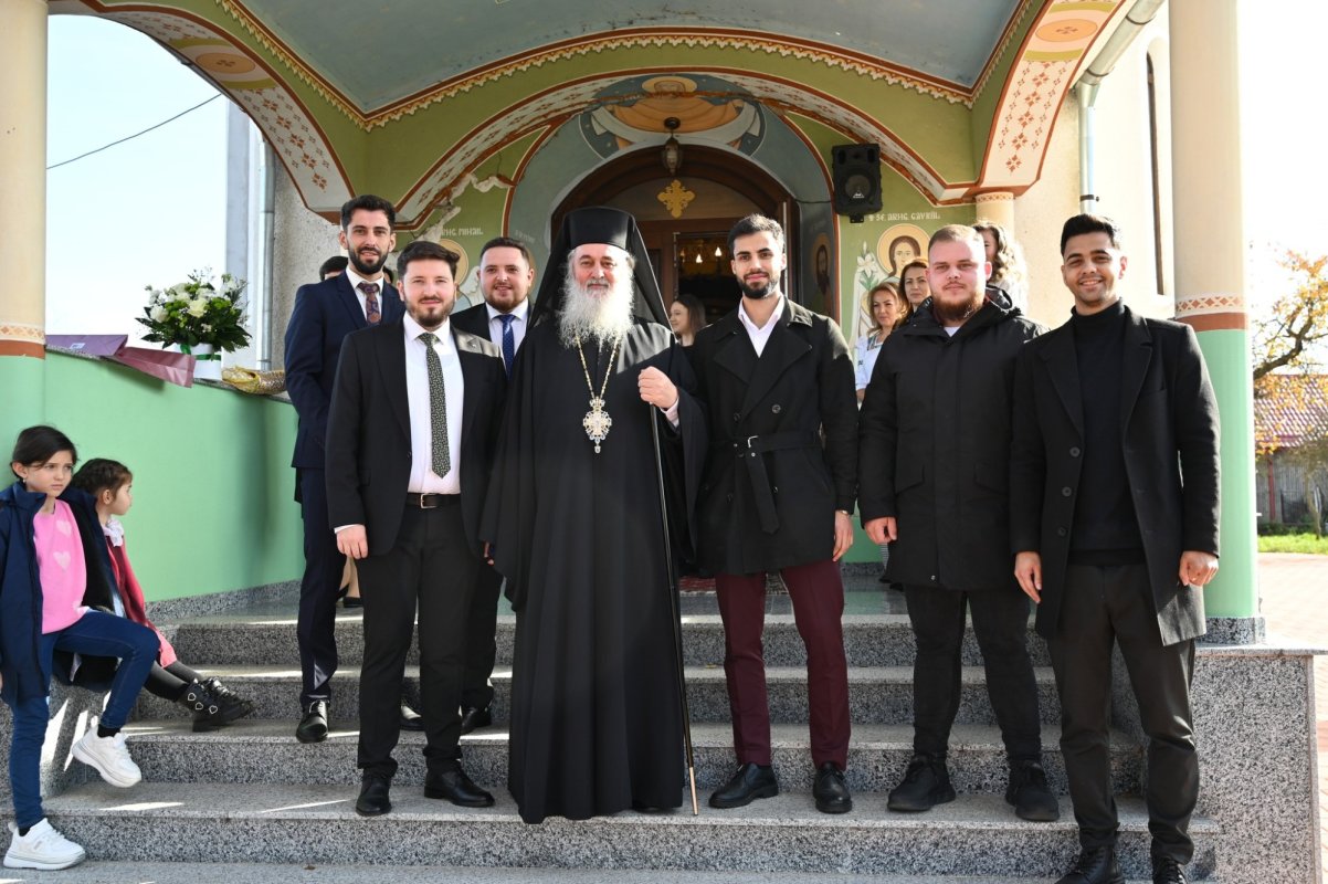 Sărbătoarea comunităţii Buduș 346997