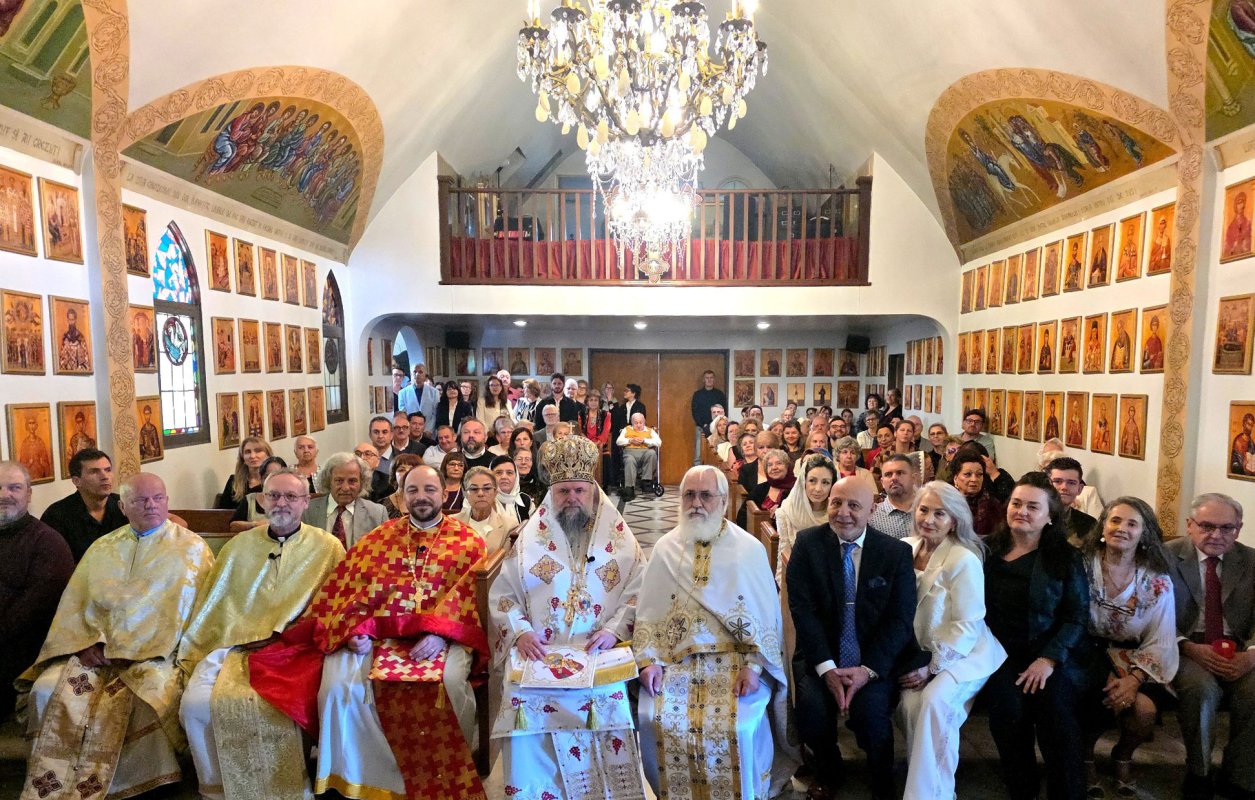 Biserica românească „Sfânta Treime” din Los Angeles a împlinit 85 de ani 347068