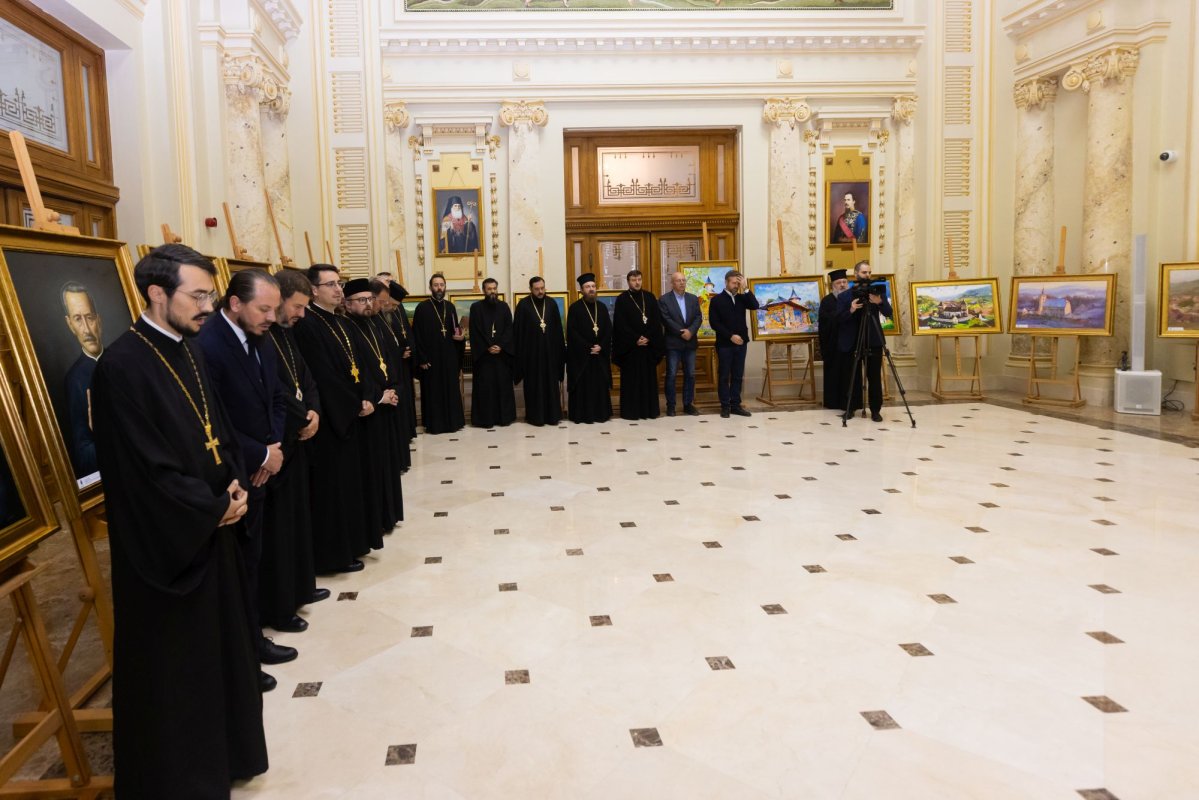Luminoasă răsplătire pentru ostenitorii sfințirii picturii Catedralei Naționale 347111