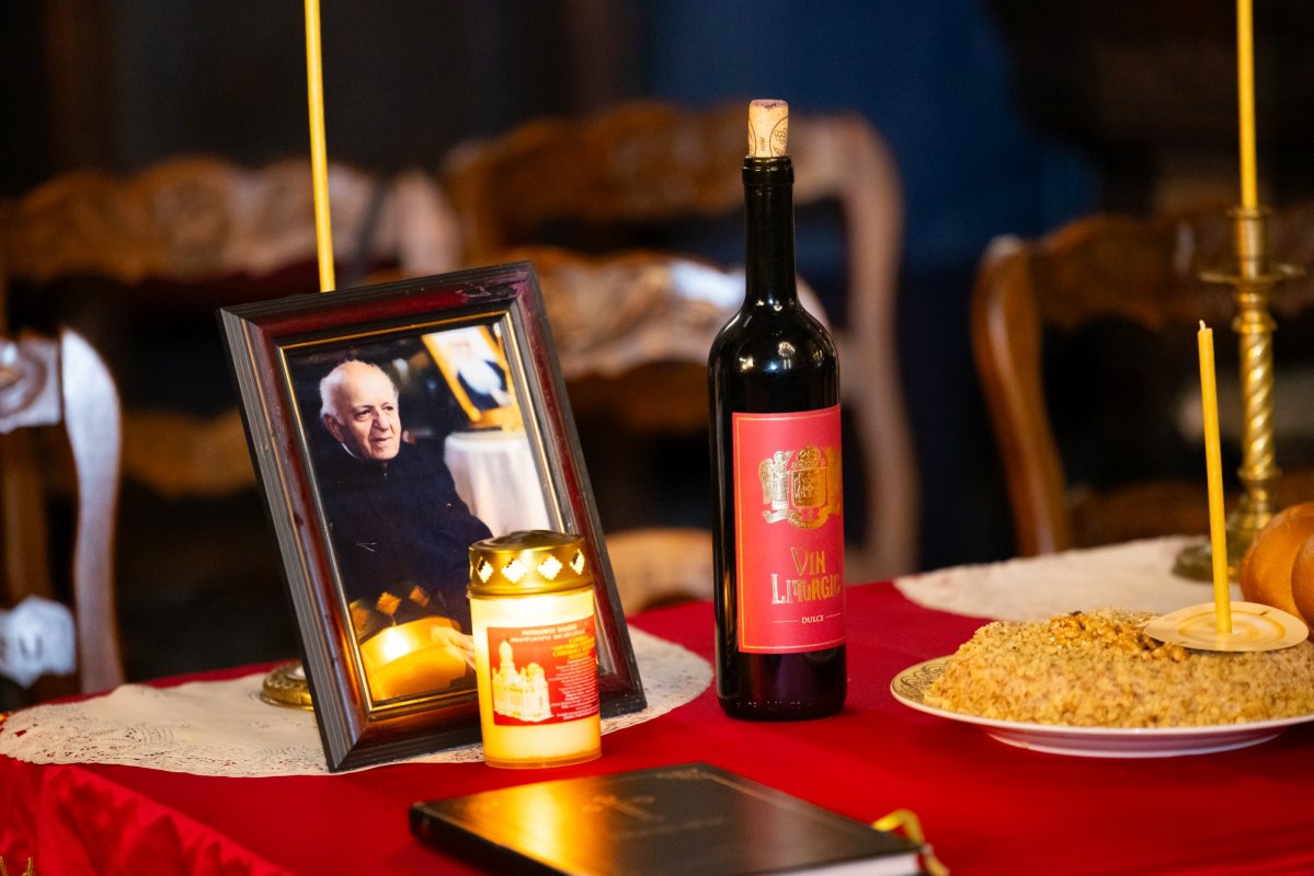 Pomenirea părintelui Nicolae Ioan Bordașiu la biserica unde a slujit 347094