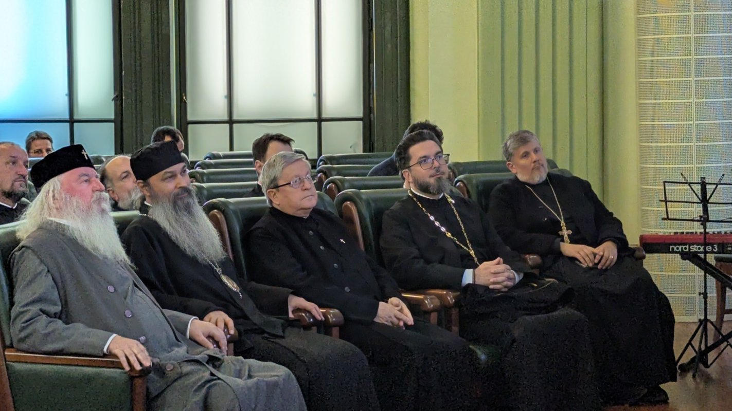 Titlu onorific pentru un profesor de teologie din Capitală 347249