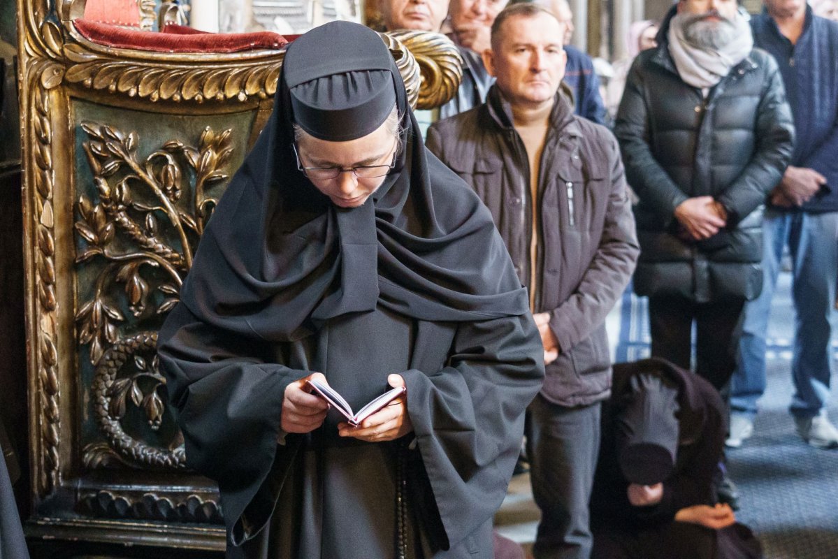 Hramul Mănăstirii Frumoasa din Iași 347307