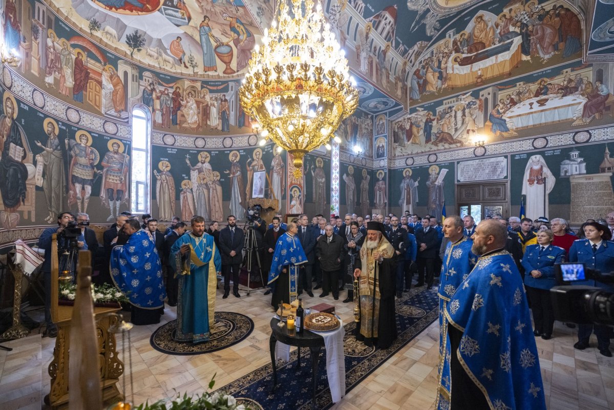 Pomenirea întemeietorului Jandarmeriei Române 347339