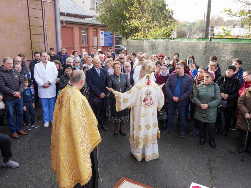 Binecuvântarea capelei Spitalului CFR din orașul Galaţi 347542
