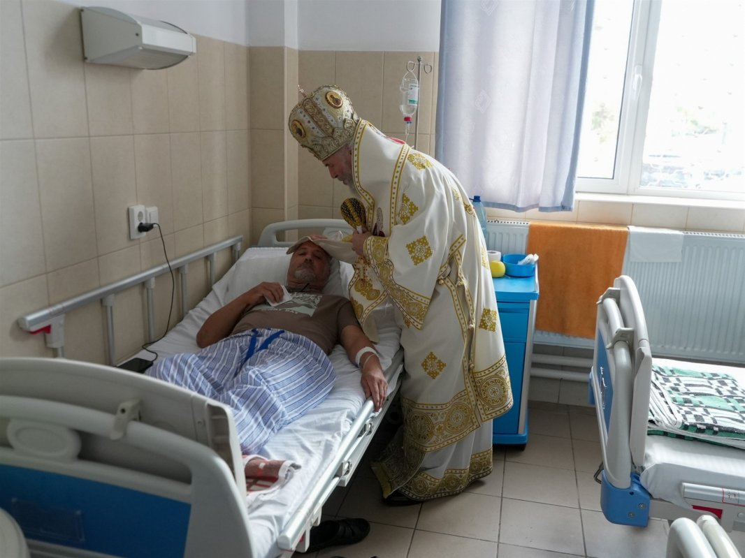 Binecuvântarea capelei Spitalului CFR din orașul Galaţi 347547