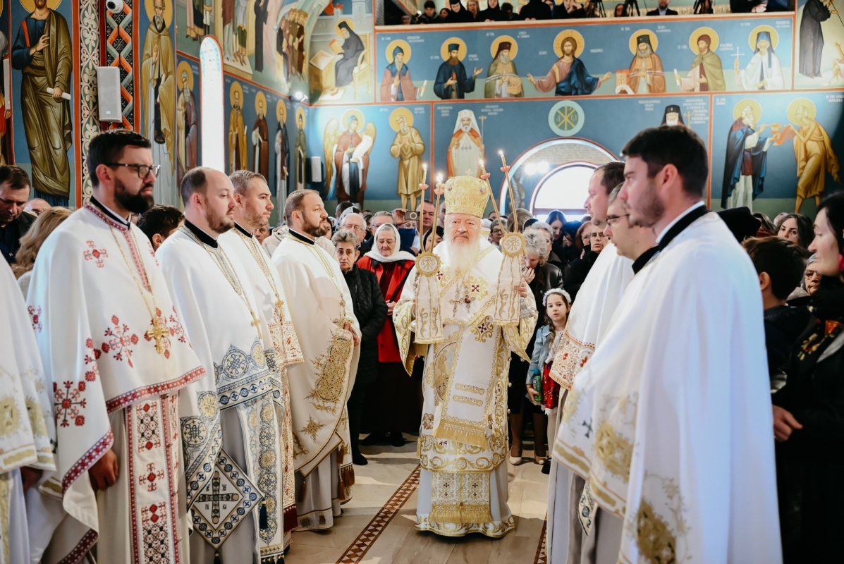 Hramul Bisericii „Sfântul Ierarh Nectarie” din Dej 347627