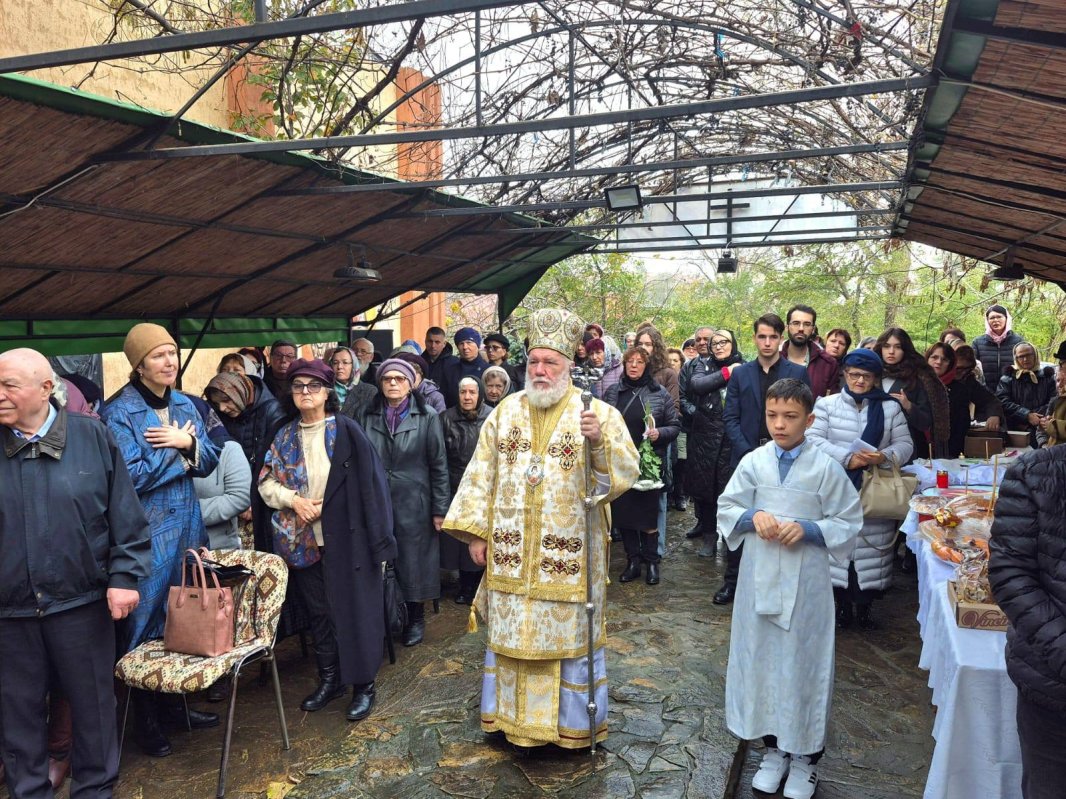 Popas de rugăciune la un cămin de bătrâni din Tulcea 347646